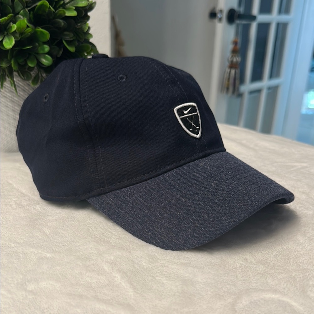 Nike Dark Blue Shield golf Logo Cap - Picture 3 of 6